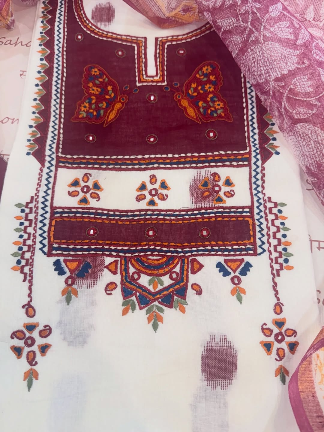 Pure cotton woven kurta with embroidered yoke and sleeve detailing