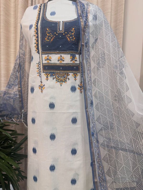 Pure cotton woven kurta with embroidered yoke and sleeve detailing