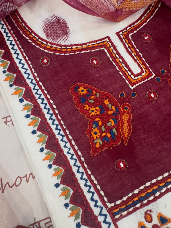 Pure cotton woven kurta with embroidered yoke and sleeve detailing