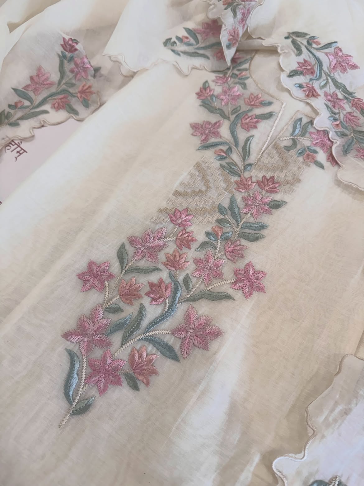Pure Mul Chanderi Self-Embroidered Kurta Dupatta Set
