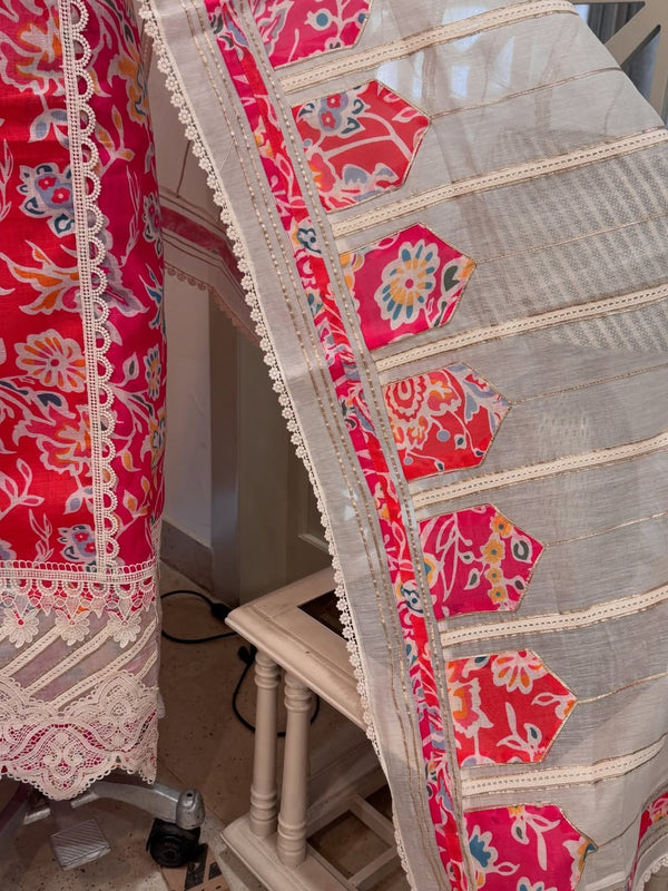 Desginer linen kurta and cotton mul dupatta combined with a plain lower.