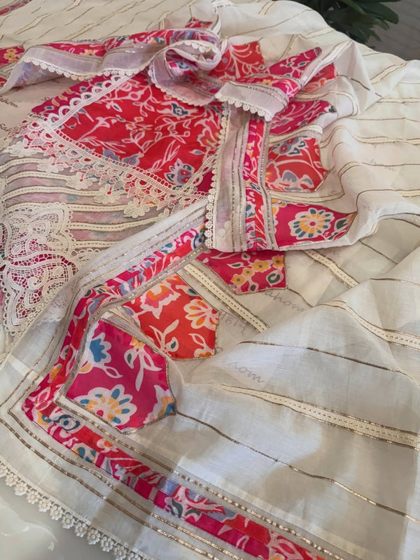 Desginer linen kurta and cotton mul dupatta combined with a plain lower.