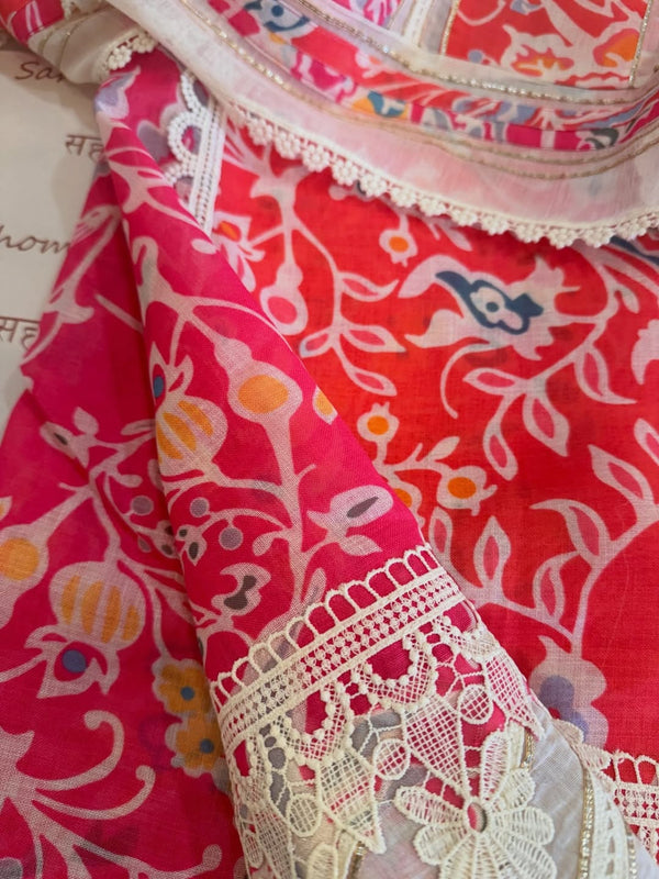 Desginer linen kurta and cotton mul dupatta combined with a plain lower.