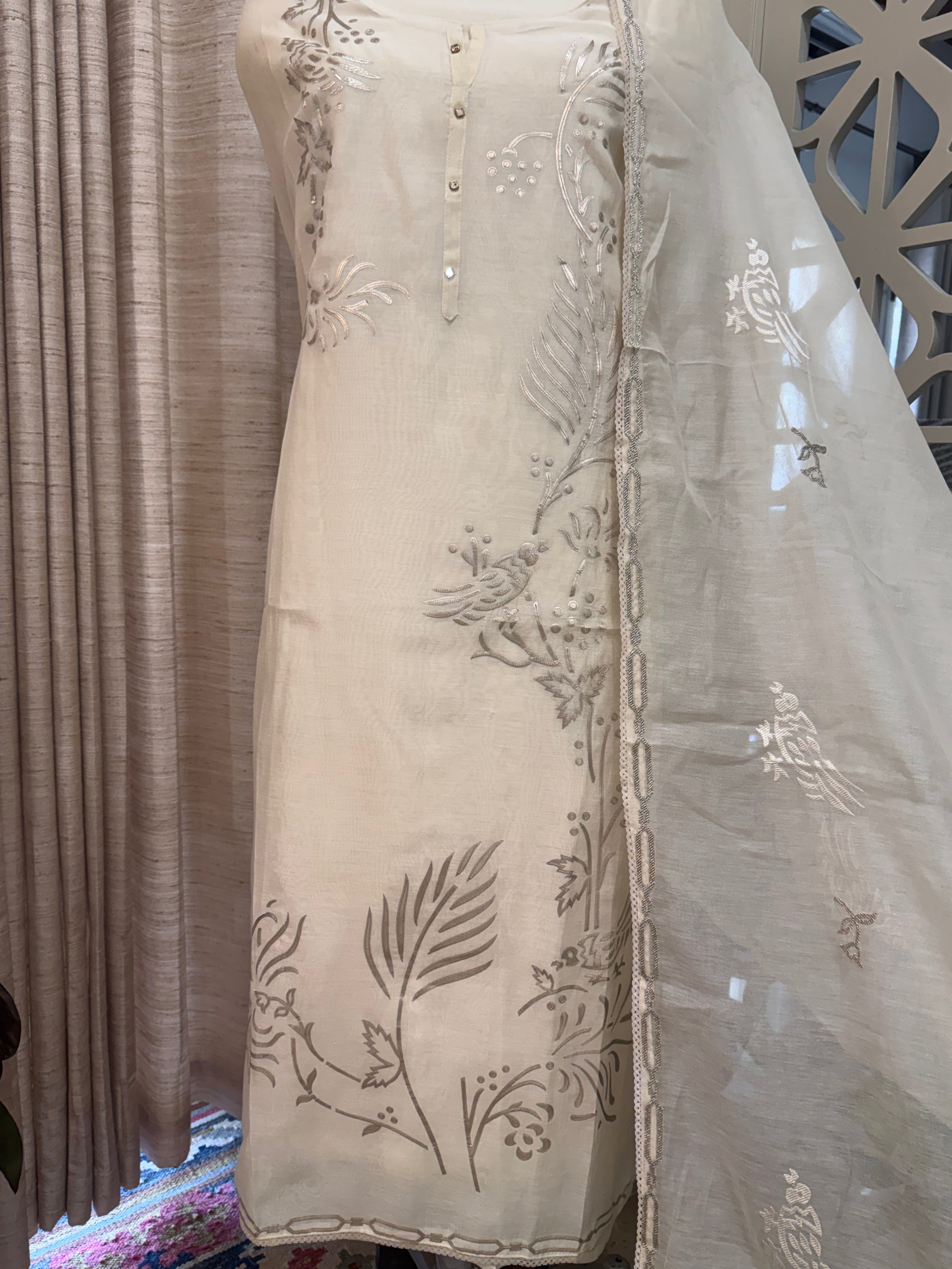 Pure Mul Chanderi Bird Motif Appliqué & Ari Work Kurta Dupatta Set