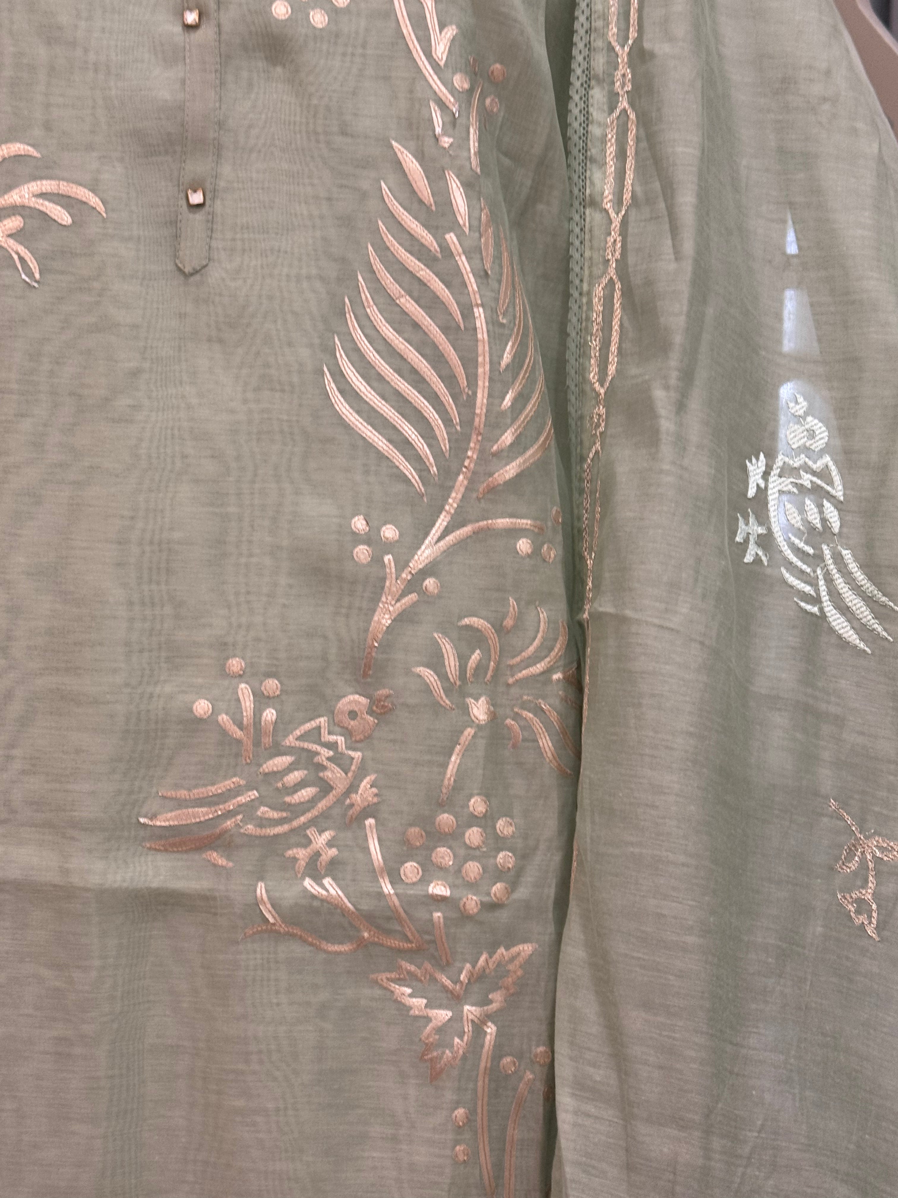 Pure Mul Chanderi Bird Motif Appliqué & Ari Work Kurta Dupatta Set