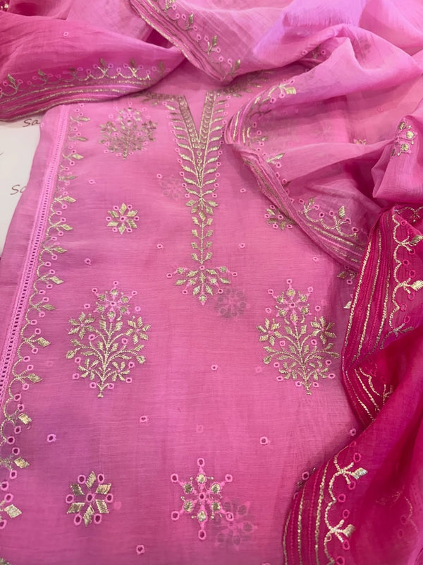Ombre dyed mul chanderi kurta and dupatta having beautiful tilla and kaaviya work.