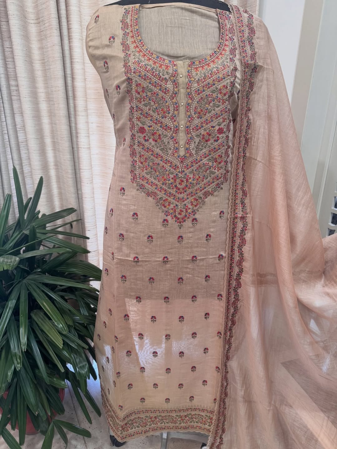 Pure mul chanderi semi stitched kurta and dupatta having beautiful multicoloured embroidery inspire the Kashmiri embroidery art palette.