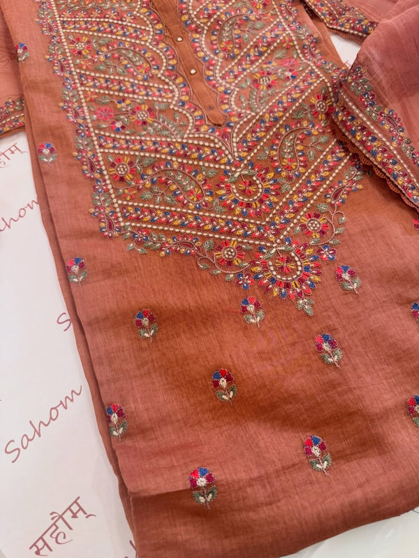 Pure mul chanderi semi stitched kurta and dupatta having beautiful multicoloured embroidery inspire the Kashmiri embroidery art palette.