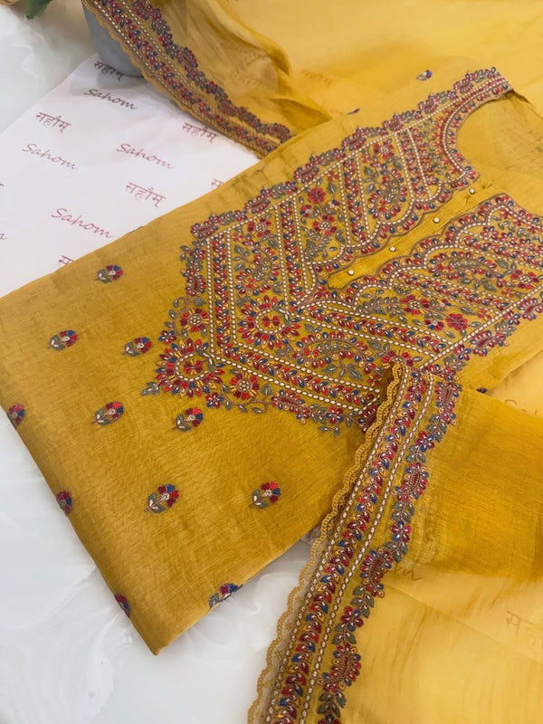 Pure mul chanderi semi stitched kurta and dupatta having beautiful multicoloured embroidery inspire the Kashmiri embroidery art palette.