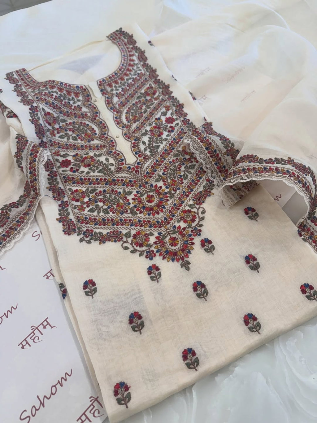 Pure Mul Chanderi Kashmiri-Inspired Embroidered Semi-Stitched Suit Set