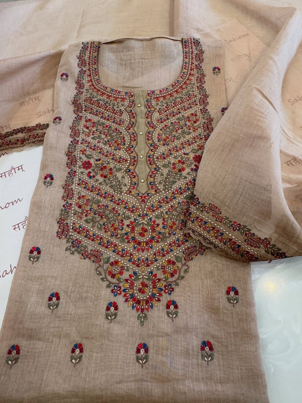Pure mul chanderi semi stitched kurta and dupatta having beautiful multicoloured embroidery inspire the Kashmiri embroidery art palette.