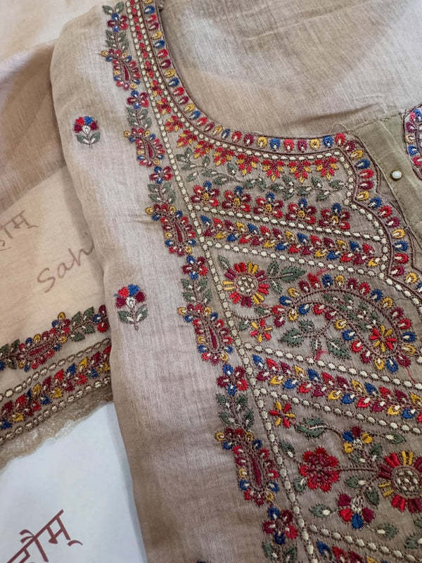 Pure mul chanderi semi stitched kurta and dupatta having beautiful multicoloured embroidery inspire the Kashmiri embroidery art palette.