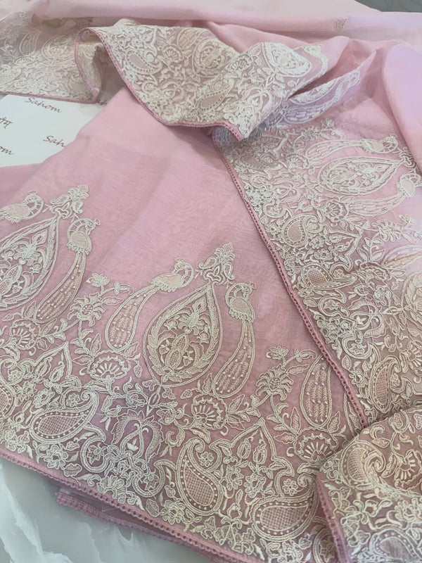 mul chanderi Kurta & Dupatta Set adorned with detailed thread and dori embroidery on the front daaman.