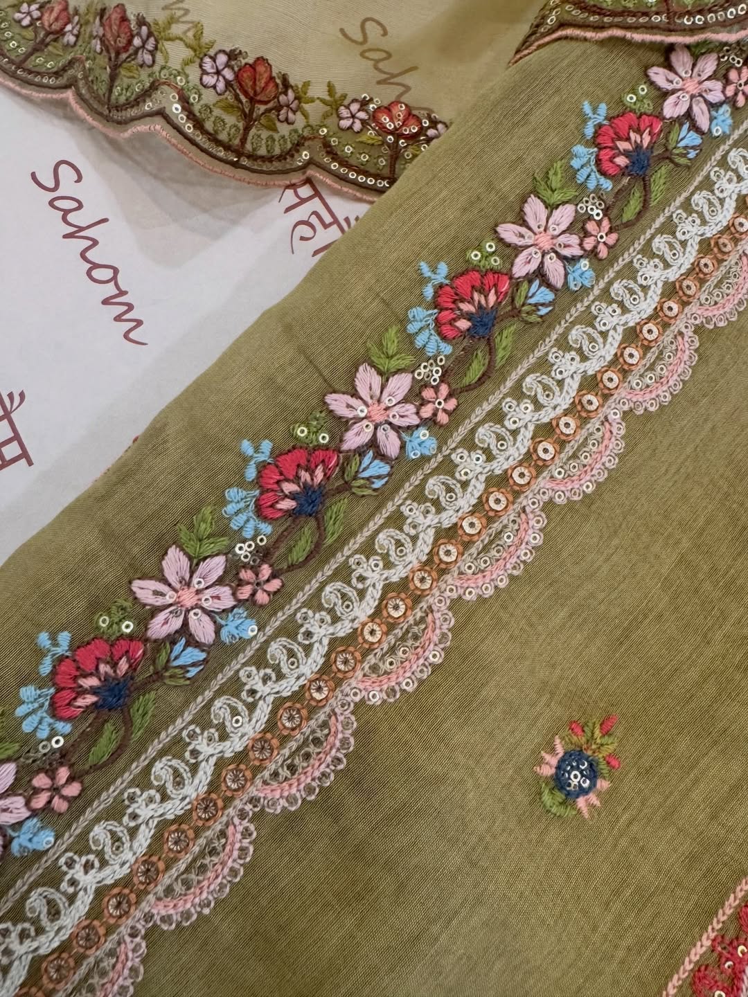 Pure mulchanderi kurta paired with fine organza dupatta