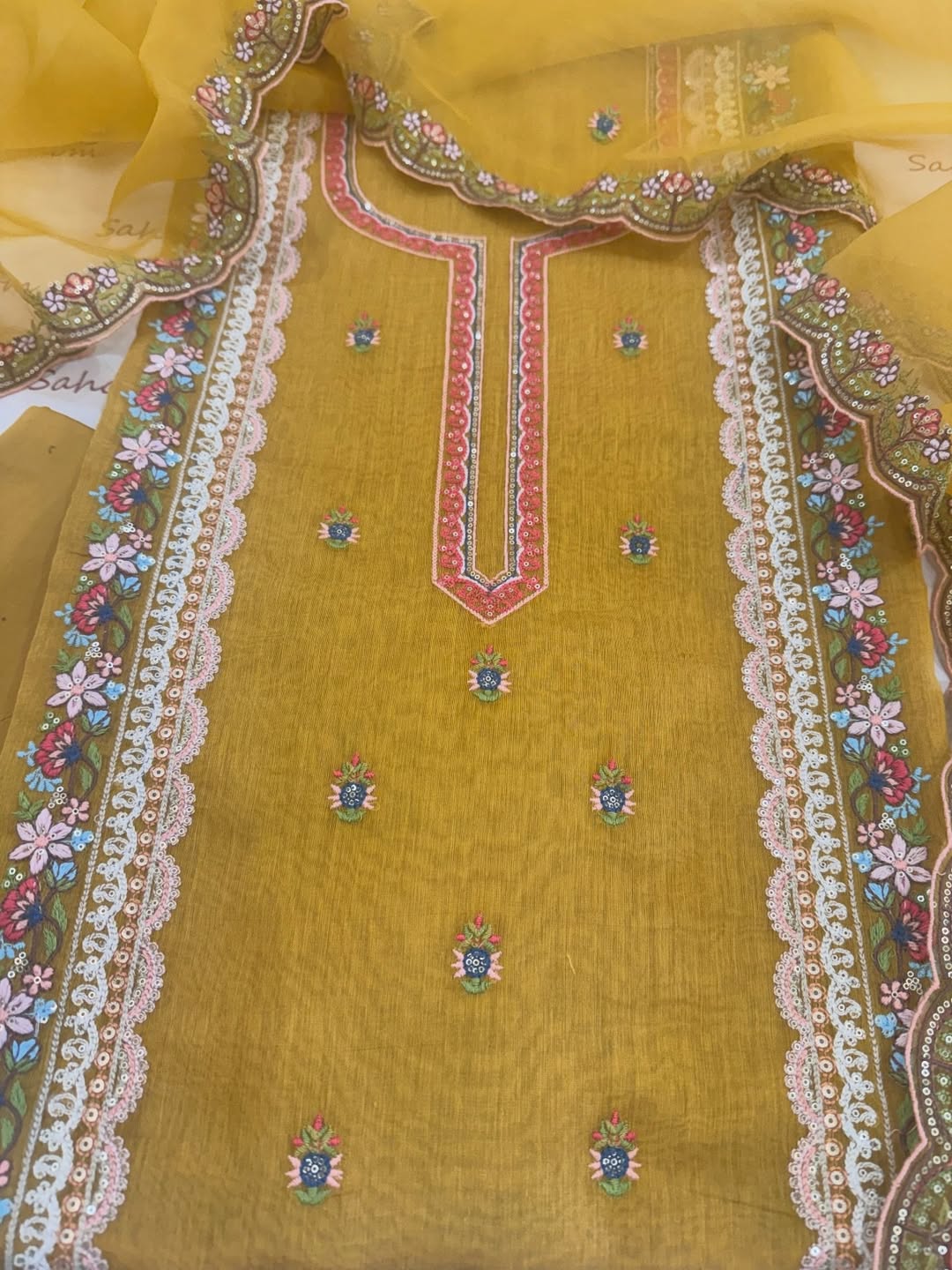 Pure mulchanderi kurta paired with fine organza dupatta
