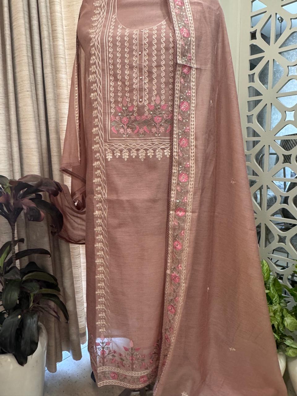 Aari Thread Embroidered Kurta Dupatta Set
