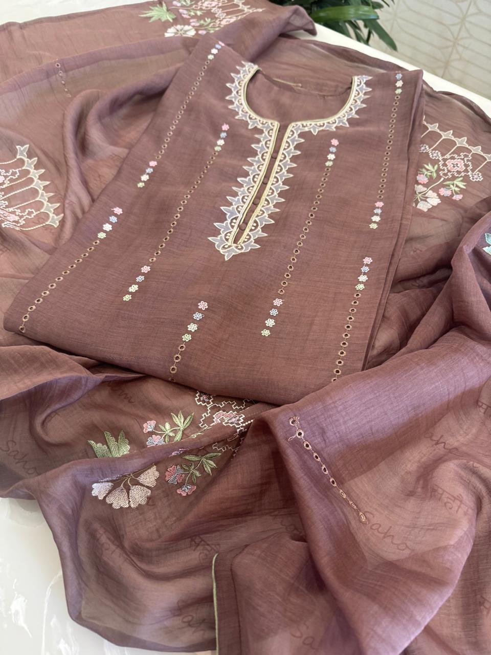 Pure Mul Chanderi Thread & Mirror Work Suit Set