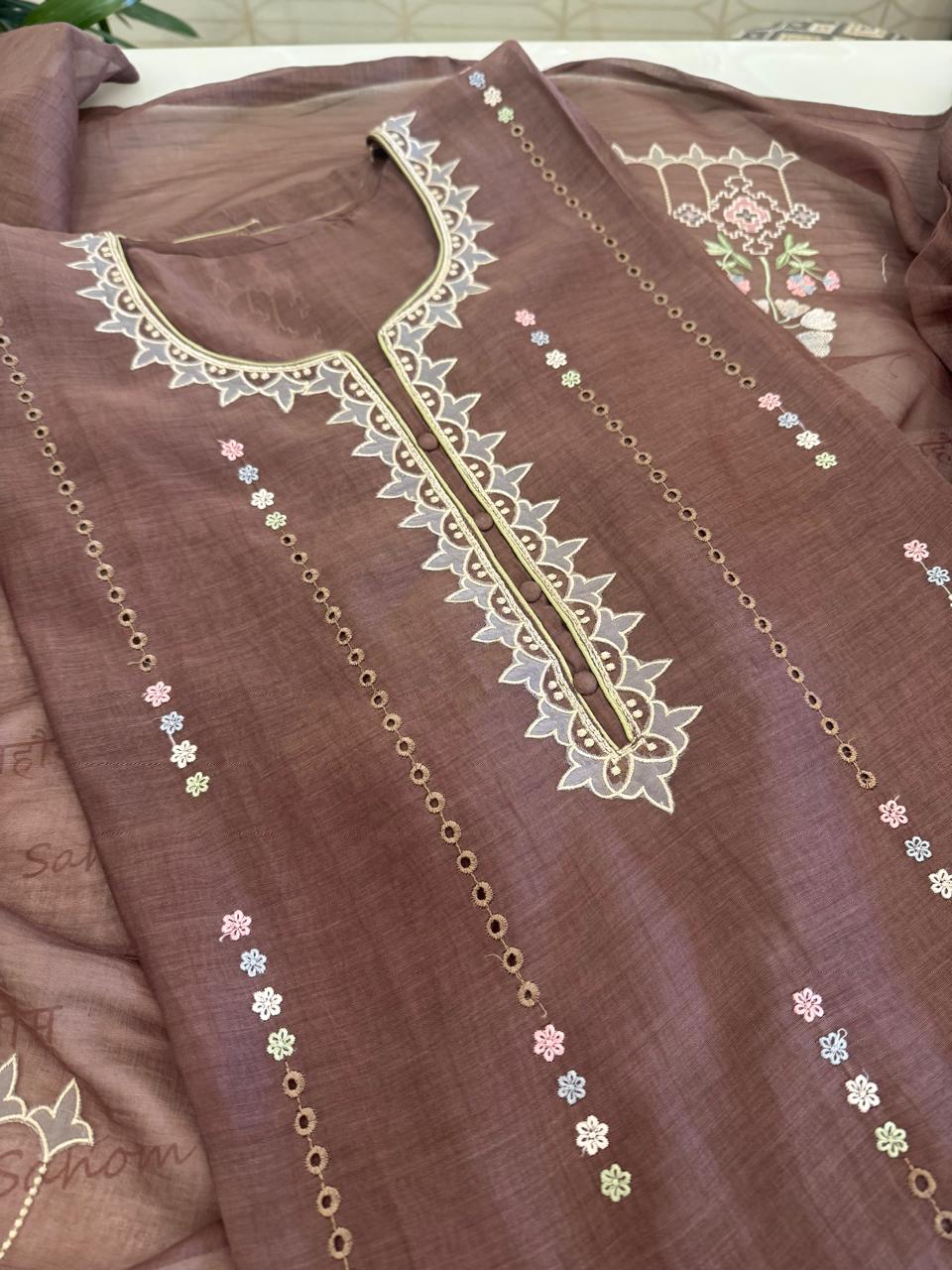 Pure Mul Chanderi Thread & Mirror Work Suit Set