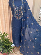 Mul Chanderi Thread Work Suit