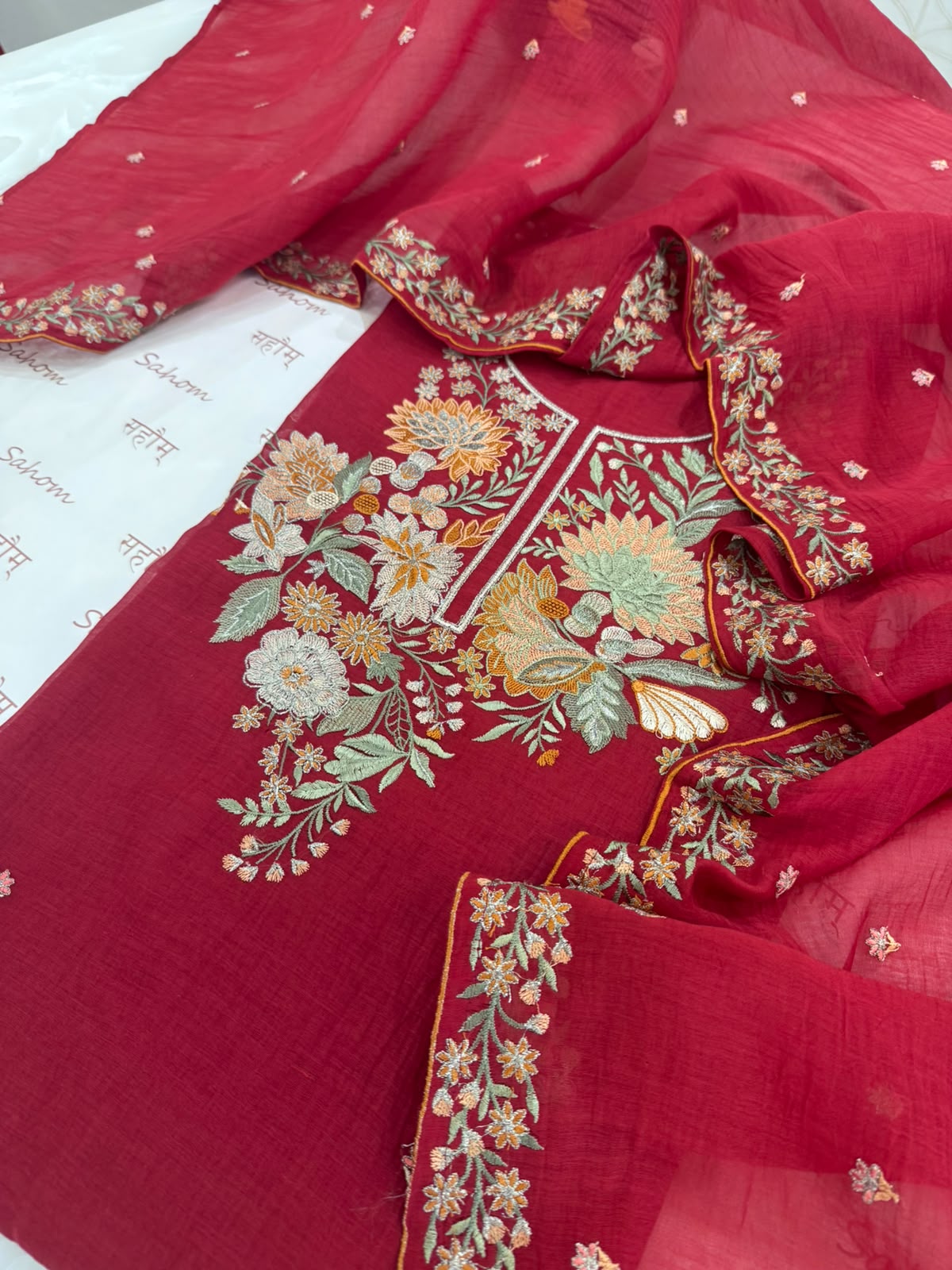 Pure Mul Chanderi Kashmiri Work Embroidered Suit Set – Red