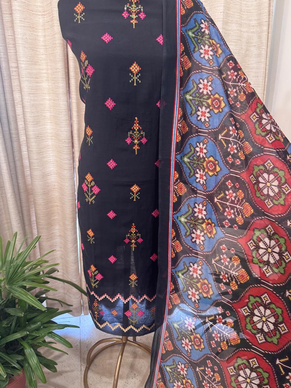 Pure Mulchanderi Banjara Embroidery Kurta Set