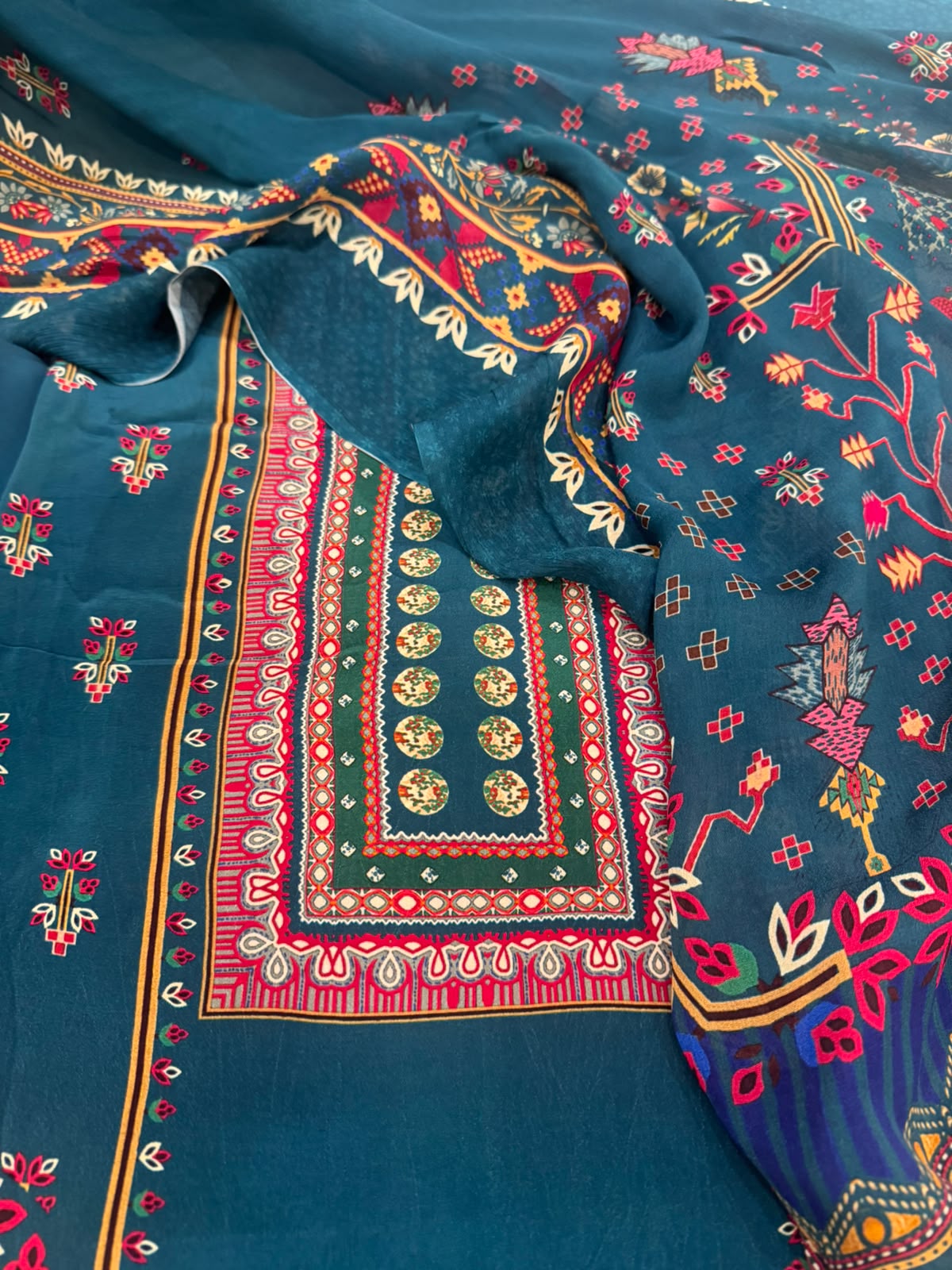 Digital Printed Crepe Kurta Set with Georgette Dupatta