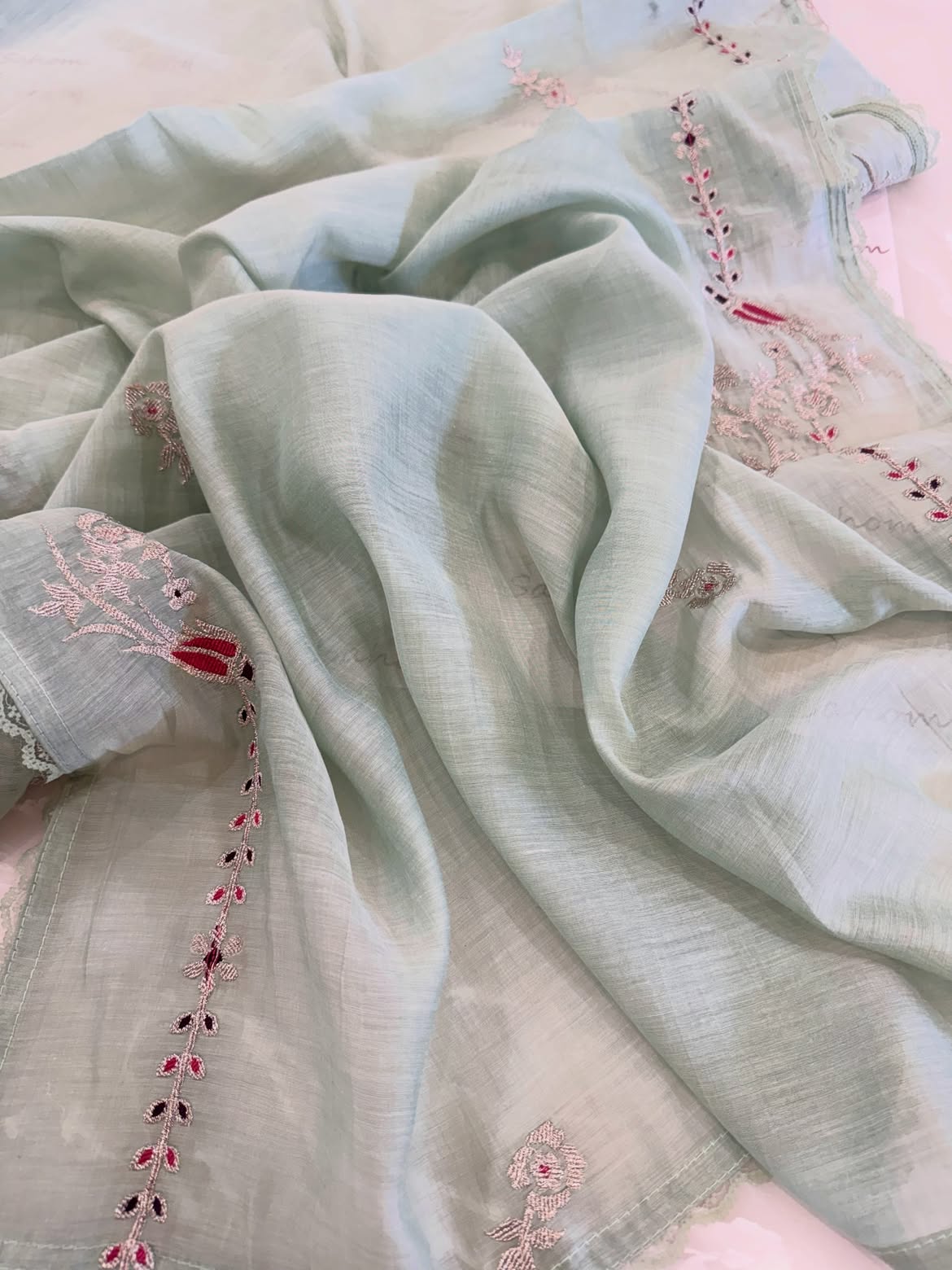Pure Mul Cotton Chanderi Appliqué & Zari Work Suit Set
