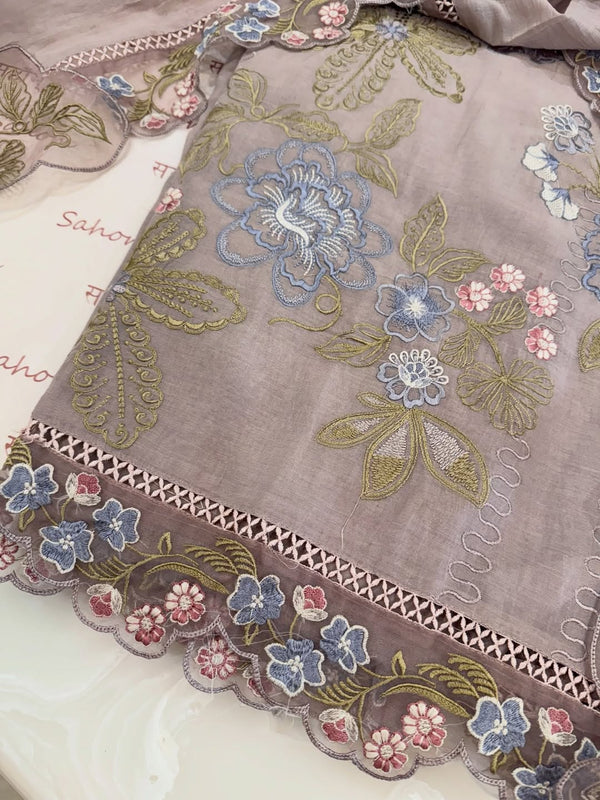 Pure mul chanderi thread work embroidered kurta and dupatta with lace detailing.